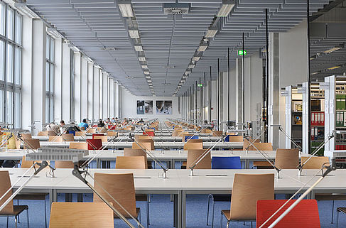 Lesesaal Bibliothek Campus Wilhelminenhof