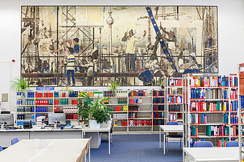 Shelf Treskowallee